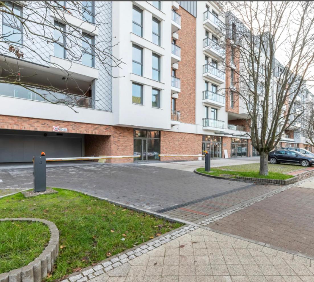 Green Apartment Gdansk Z Garazem Экстерьер фото